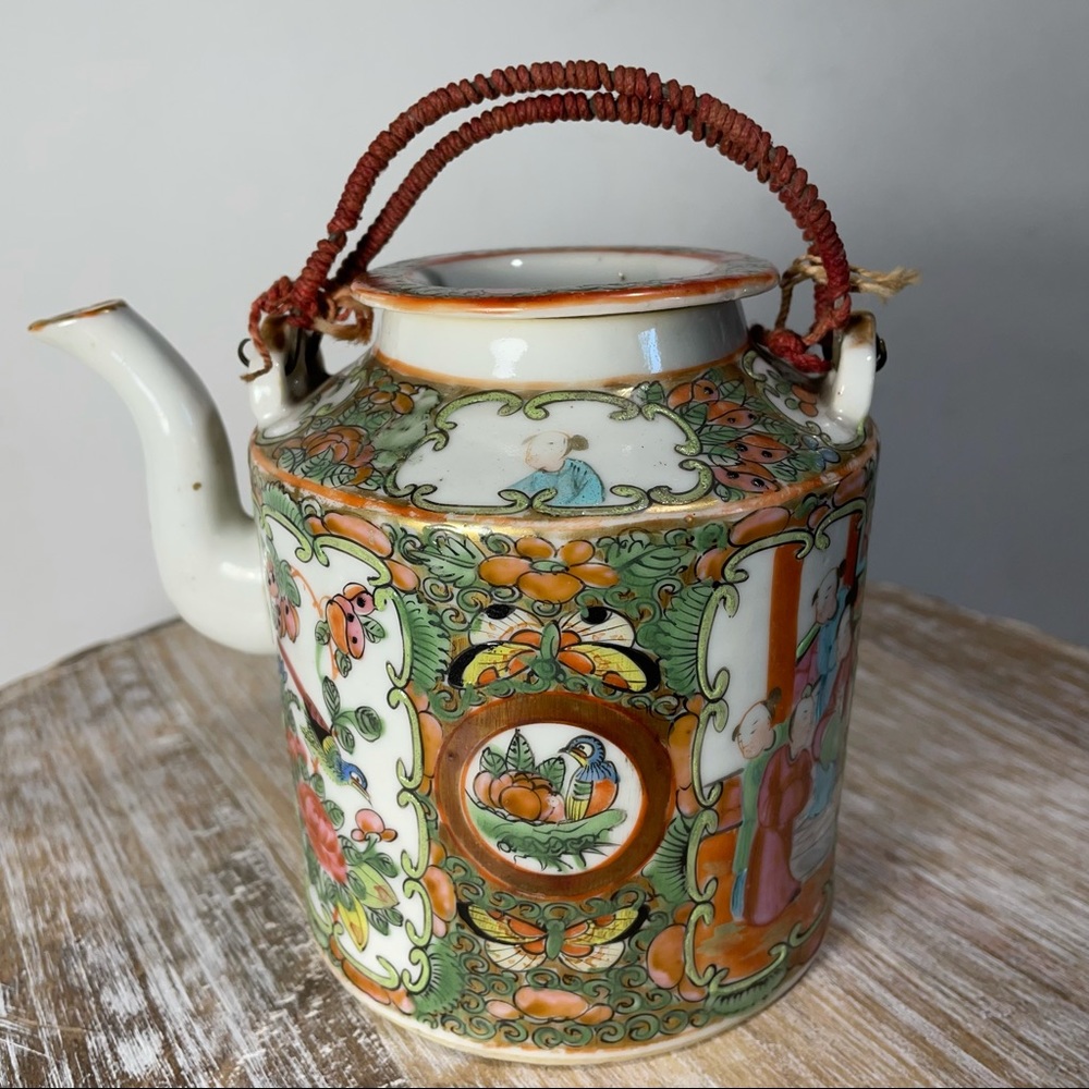 19th century rose medallion teapot antique Chinoserie